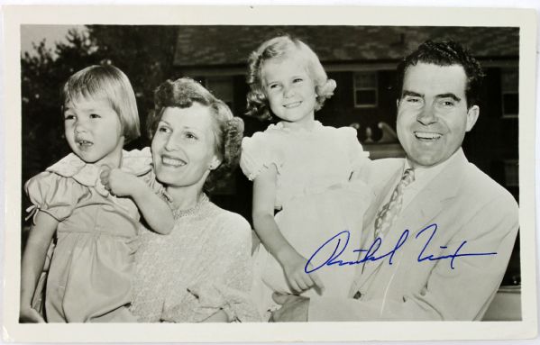 Vintage Richard "Dick" Nixon Signed 1952 Postcard (PSA/DNA)