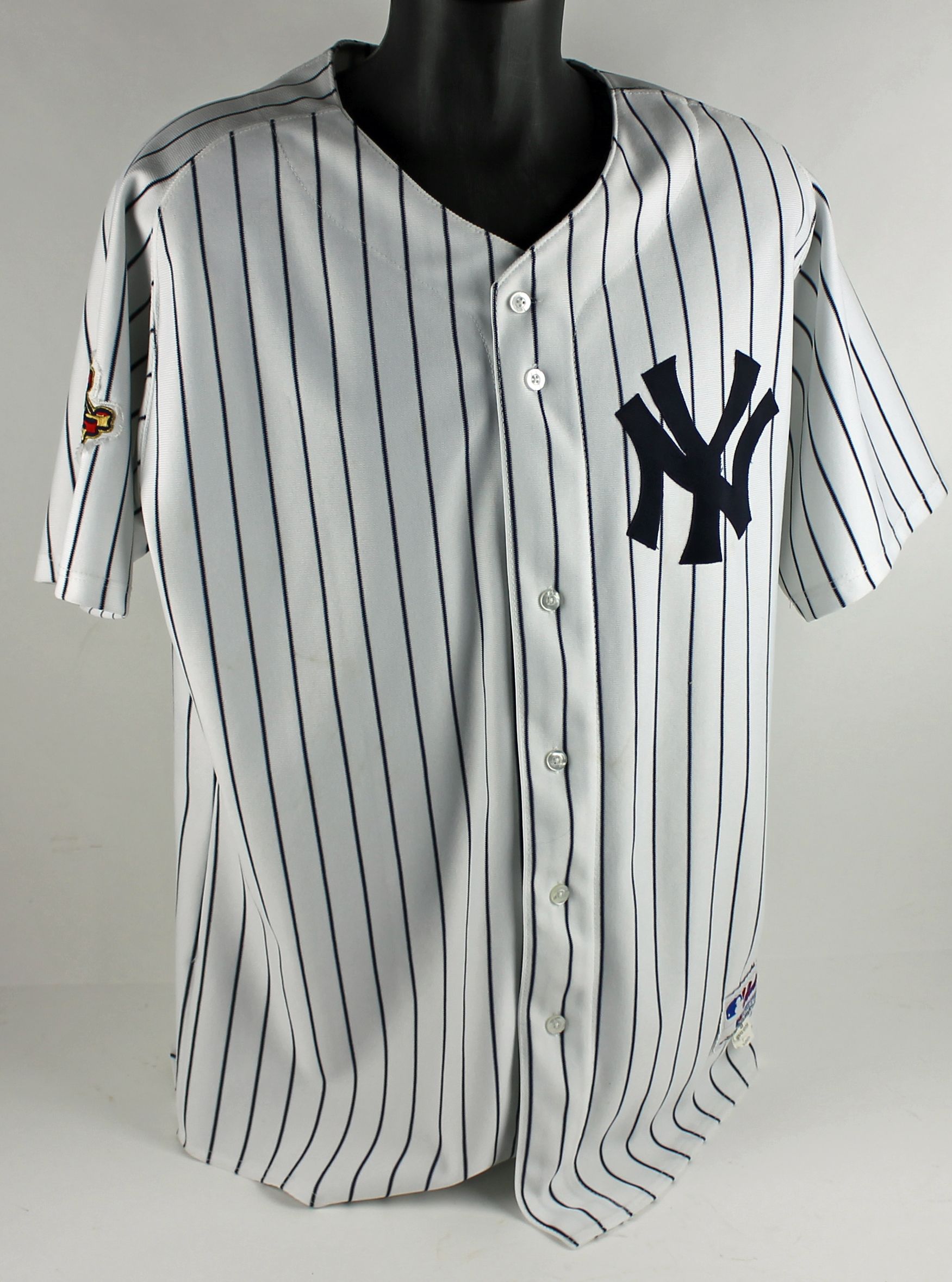 Lot Detail - 2001 Bernie Williams NY Yankees Game Worn Jersey