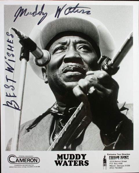 Muddy Waters Signed 8 x 10 (PSA/DNA)