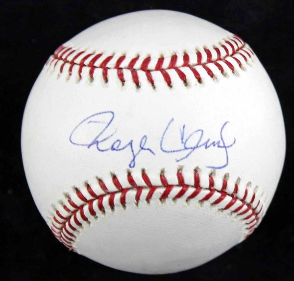 Roger Clemens Signed OML Selig Baseball (PSA/DNA)