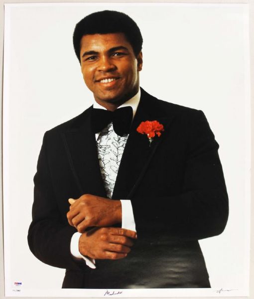 Muhammad Ali & Neil Leifer Signed Authentic 20x24 Photo LE #72/350 (PSA/DNA)