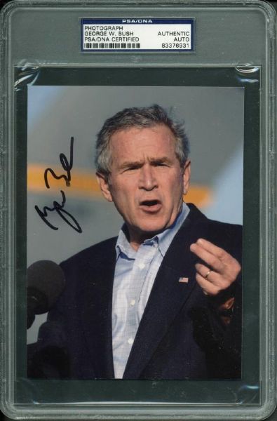 President George W. Bush Signed 5" x 7" Photo (PSA/DNA Encapsulated)