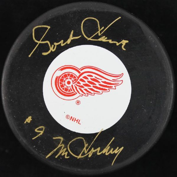 Gordie Howe Signed "#9 Mr. Hockey" Detroit Red Wings NHL Hockey Puck (PSA/DNA)