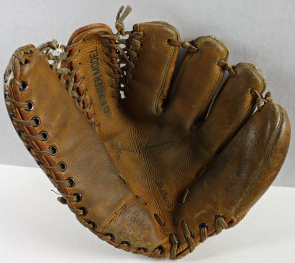 Caprico Model A-399 Jackie Robinson Glove