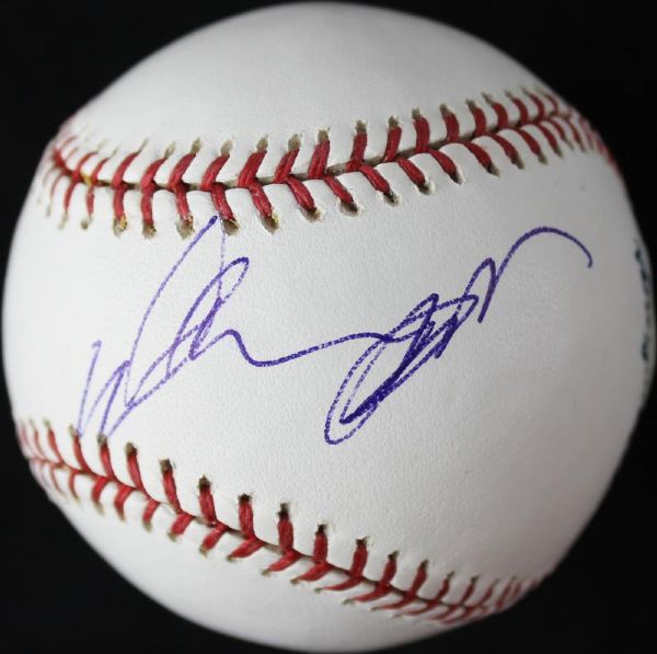 Arnold Schwarzenegger signed Baseball (PSA/DNA)