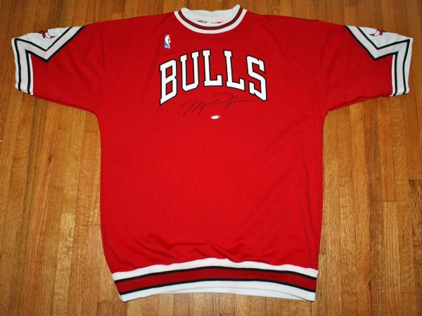 Michael Jordan Signed Chicago Bulls Vintage Style Shooting Shirt (UDA)