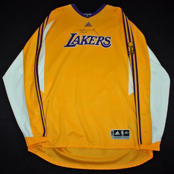 Kobe Bryant Signed & Worn LA Lakers Warm-Up Shirt from 2009 NBA Finals (DC Sports)