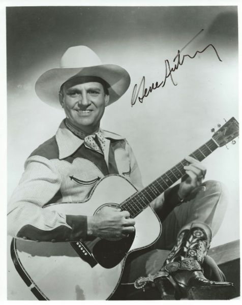 Gene Autry Signed 8" x 10" Photo (PSA/DNA)