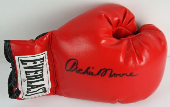 Archie Moore Signed Everlast Boxing Glove (PSA/DNA)