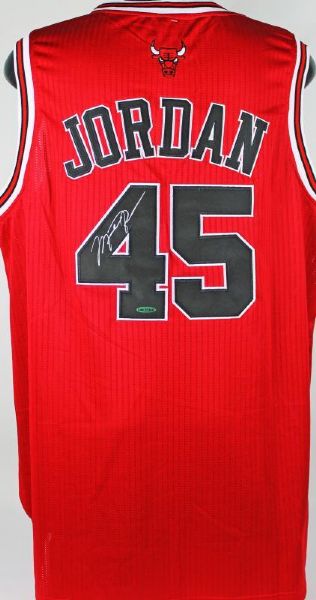 Michael Jordan Signed Chicago Bulls Rare Signed #45 Comeback Jersey (UDA)