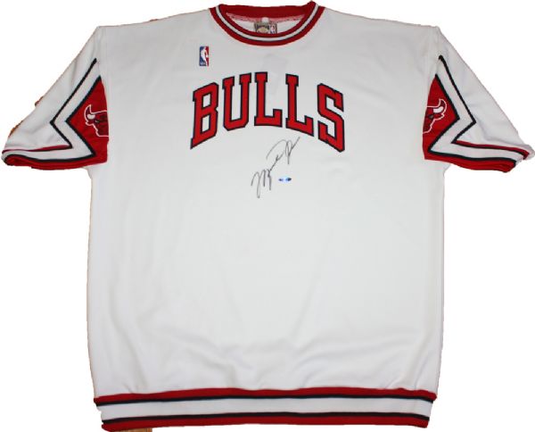 Michael Jordan Signed Chicago Bulls Vintage Style Shooting Shirt (UDA)