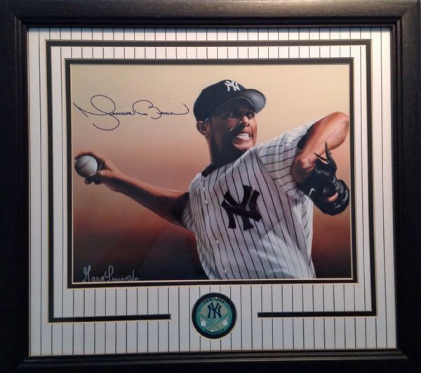 Mariano Rivera Signed & Framed 16" x 20" Lithograph (PSA/DNA)