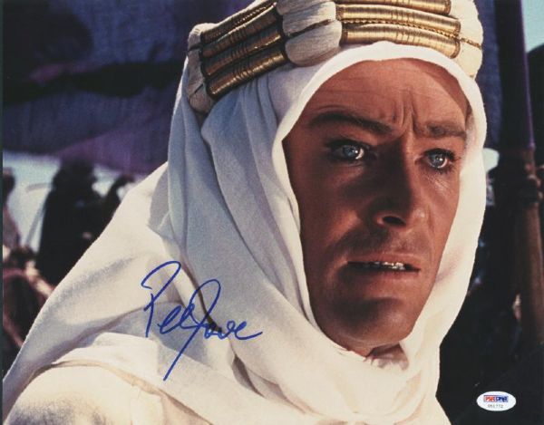 Peter OToole RARE Signed 11" x 14" Color Photo from "Lawrence of Arabia" (PSA/DNA)