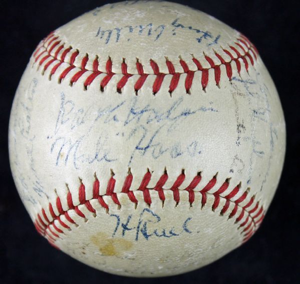 1943 Chicago White Sox Team-Signed OAL Baseball w/ 30 Signatures (JSA)