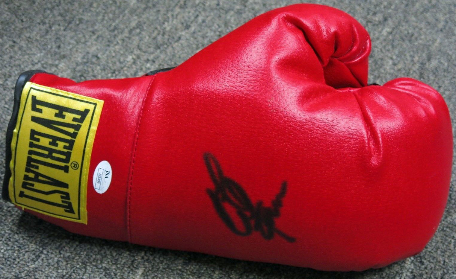 Lot Detail - George Foreman Rare Signed Boxing Glove (JSA)