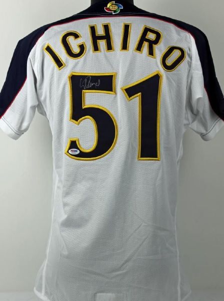 Ichiro Suzuki Signed WBC Team Japan Pro Style Jersey (PSA/DNA)