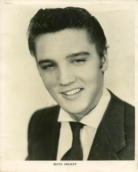 Elvis Presley Signed Black & White 8x10 Photo - (PSA/DNA)