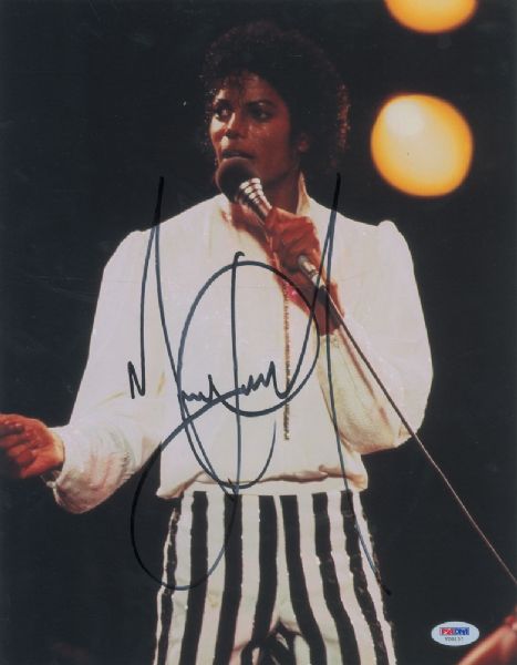 Michael Jackson Signed 11" x 14" Color Glossy On-Stage Photo (PSA/DNA)