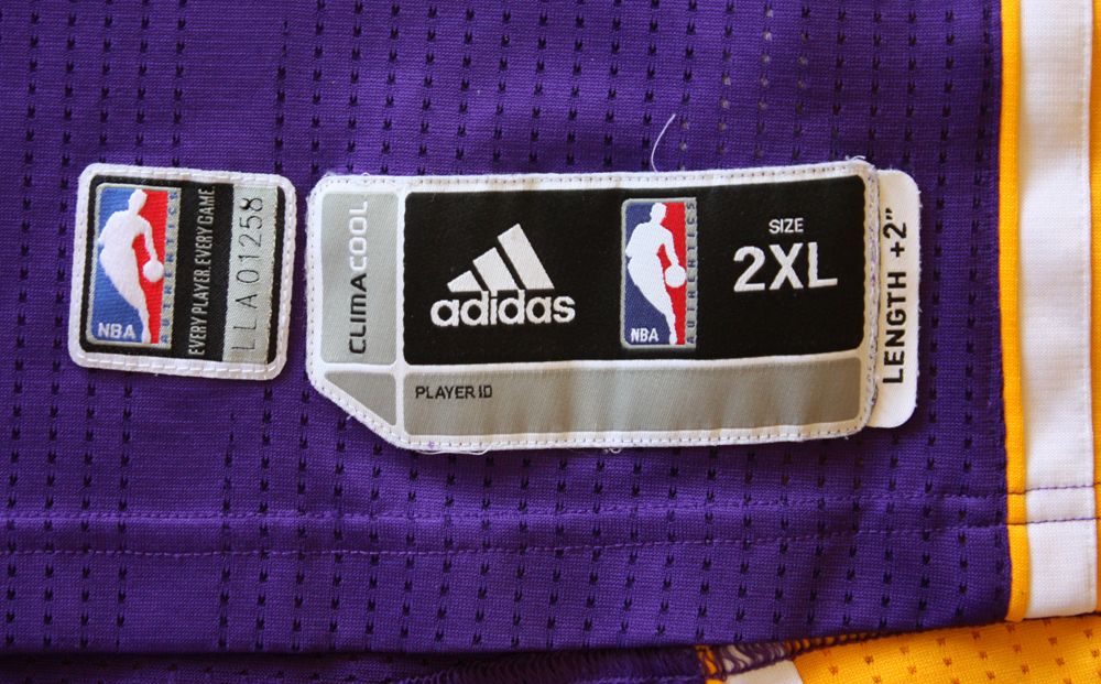 Adidas Ron Artest Metta World Peace NBA Kings #93 Jersey size XL