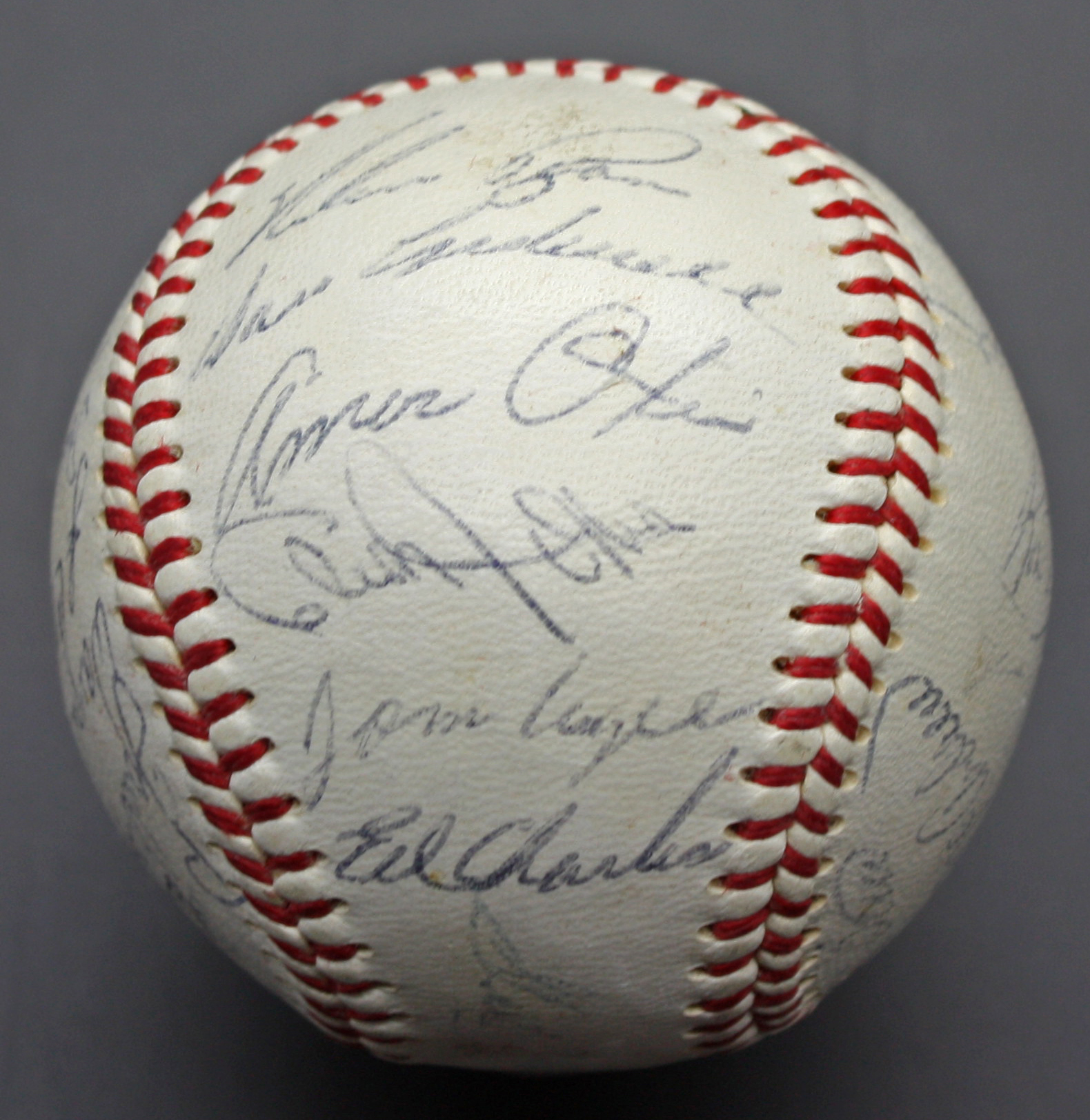 Lot Detail - 1969 New York Mets Team-Signed ONL (Giles) Baseball w/26 ...