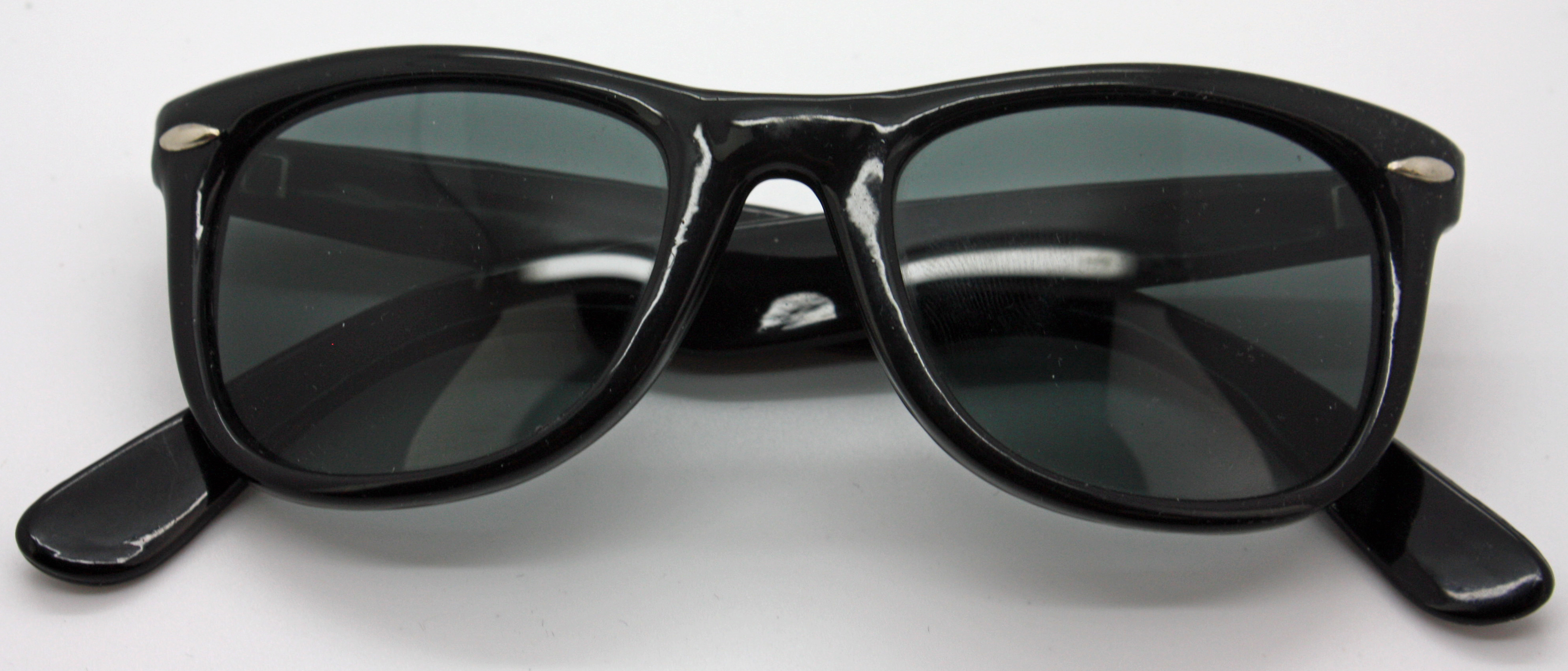 Lot Detail - Marilyn Monroe Owned & Worn Sunglasses (Ex. Rothstein Estate)