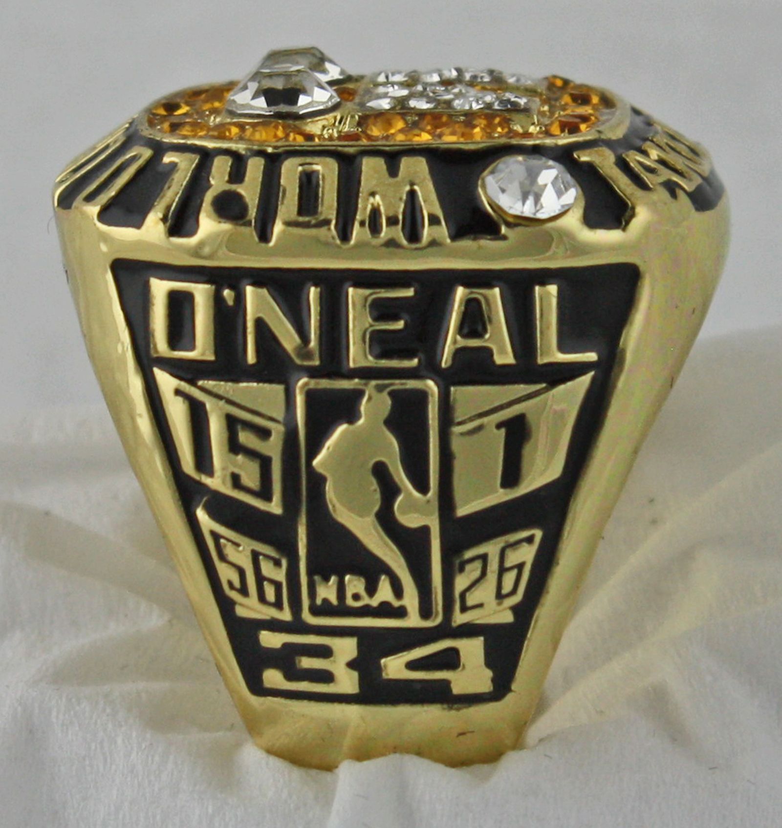 Lot Detail - 2001 Los Angeles Lakers High-Quality Shaq Championship Ring