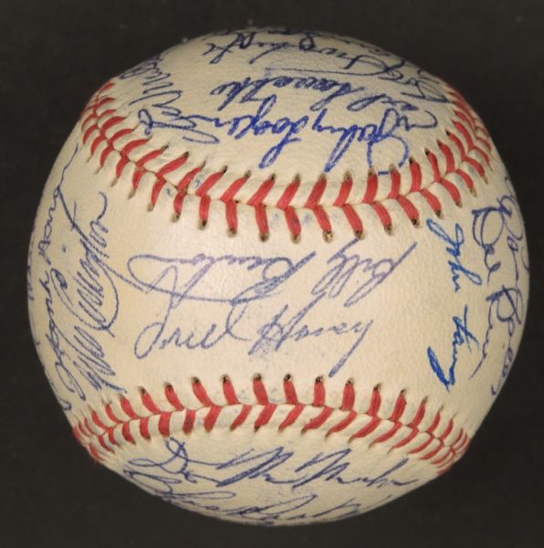 1957 Milwaukee Braves (World Series Champs) Team Signed ONL Baseball (30 Sigs)(PSA/DNA)