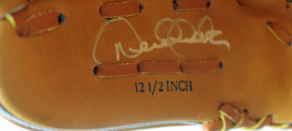Derek Jeter Signed Rookie Of The Year Rawlings Baseball Glove w/ Rookie-Era Signature (PSA/DNA)