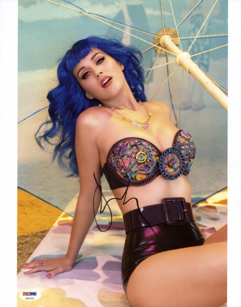 Katy Perry Signed 11" x 14" Color Photo (PSA/DNA)
