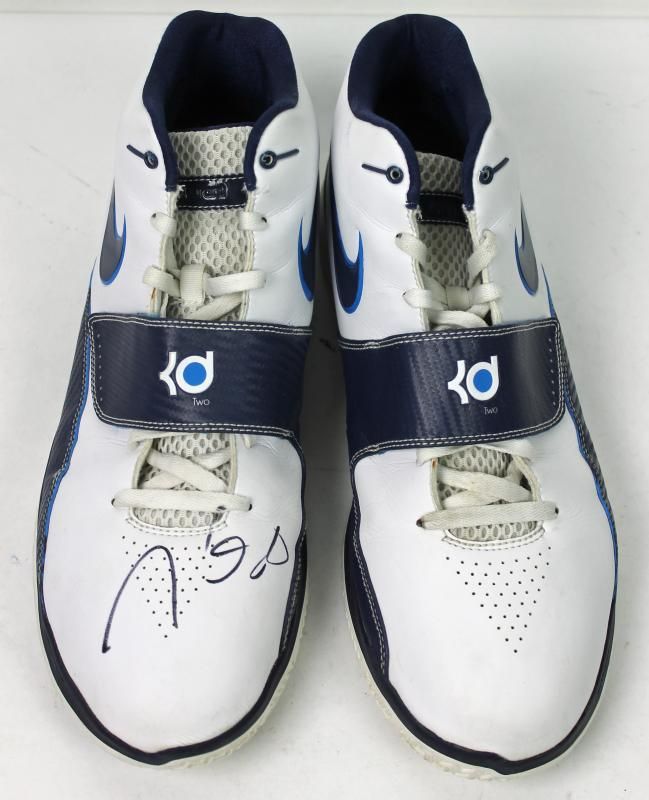 Lot Detail - Kevin Durant Signed 09-10 Game Sample Shoes (JSA)