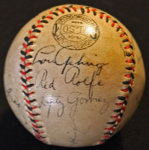 Lot Detail - 1939 NY Yankees Team Signed 