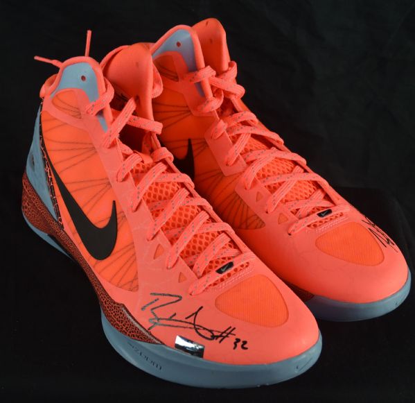 Blake Griffin Dual Signed Nike Personal Game Model Basketball Sneakers (Panini)