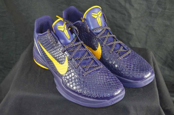 Kobe Bryant Signed Limited Edition Game Ready Nike Zoom VI Basketball Shoes (Panini Sports)