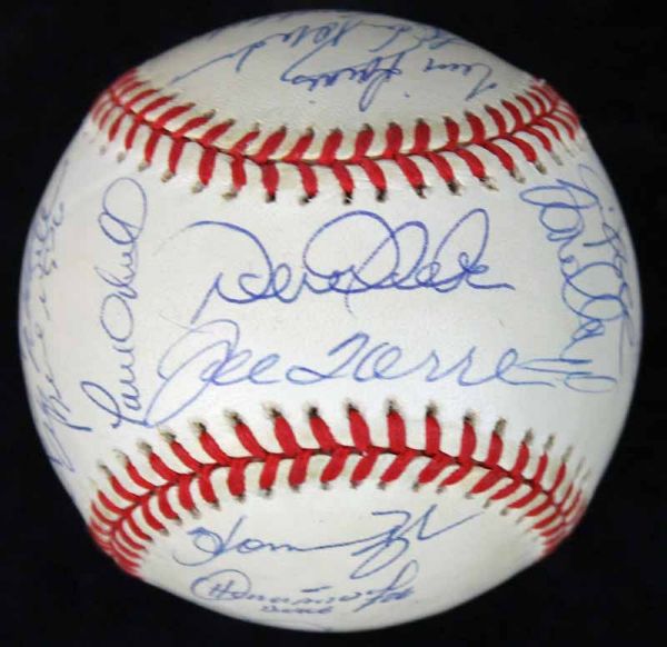 1998 World Series Champion NY Yankees Limited Edition Team Signed OML Baseball w/ 28 Signatures (PSA/DNA)