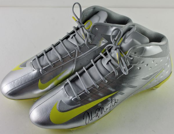 Marcus Mariota Signed Oregon Ducks Custom Nike Game Model Cleats (PSA/JSA Guaranteed)