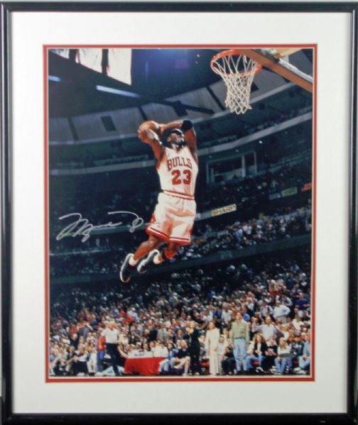 Michael Jordan Signed & Framed Limited Edition Dunk Photo (Upper Deck)