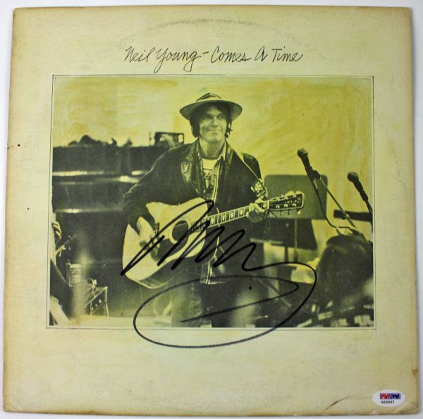 Neil Young Signed "Comes A Time" Record Album Cover (PSA/DNA)