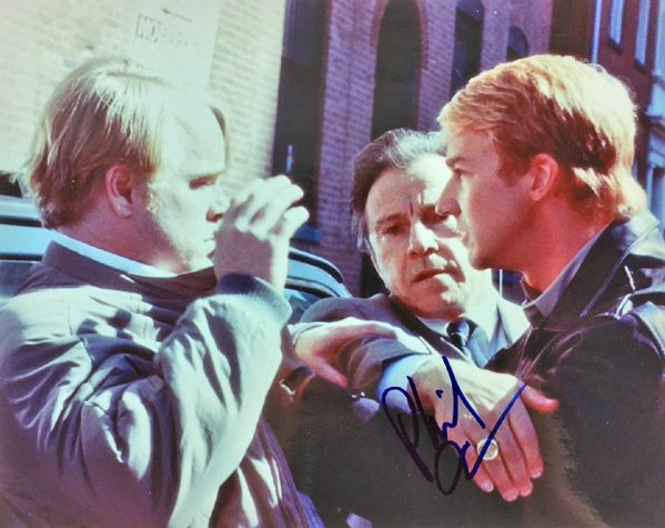 Philip Seymour Hoffman Signed 8" x 10" Color Photo (PSA/DNA Guaranteed)