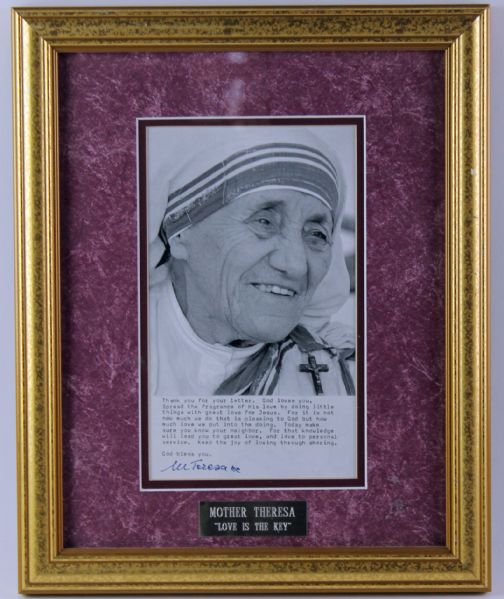 Mother Theresa Signed Personal Photo Card (PSA/JSA Guaranteed)