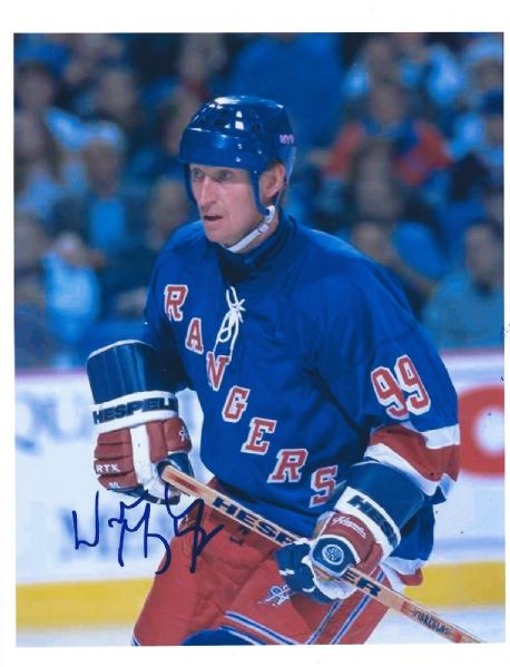 Wayne Grezky Signed 8" x 10" Color Photo (JSA)