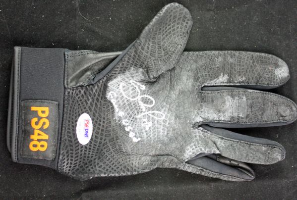 Pablo Sandoval Game Used & Signed Batting Glove (PSA/DNA)