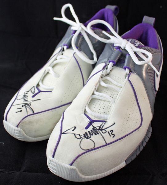 Lot Detail - 2005-06 Steve Nash Game Worn & Signed Nike Basketball ...