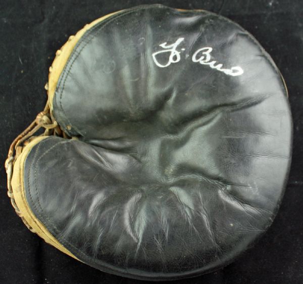 Yogi Berra Signed Vintage Catchers Mitt (JSA)