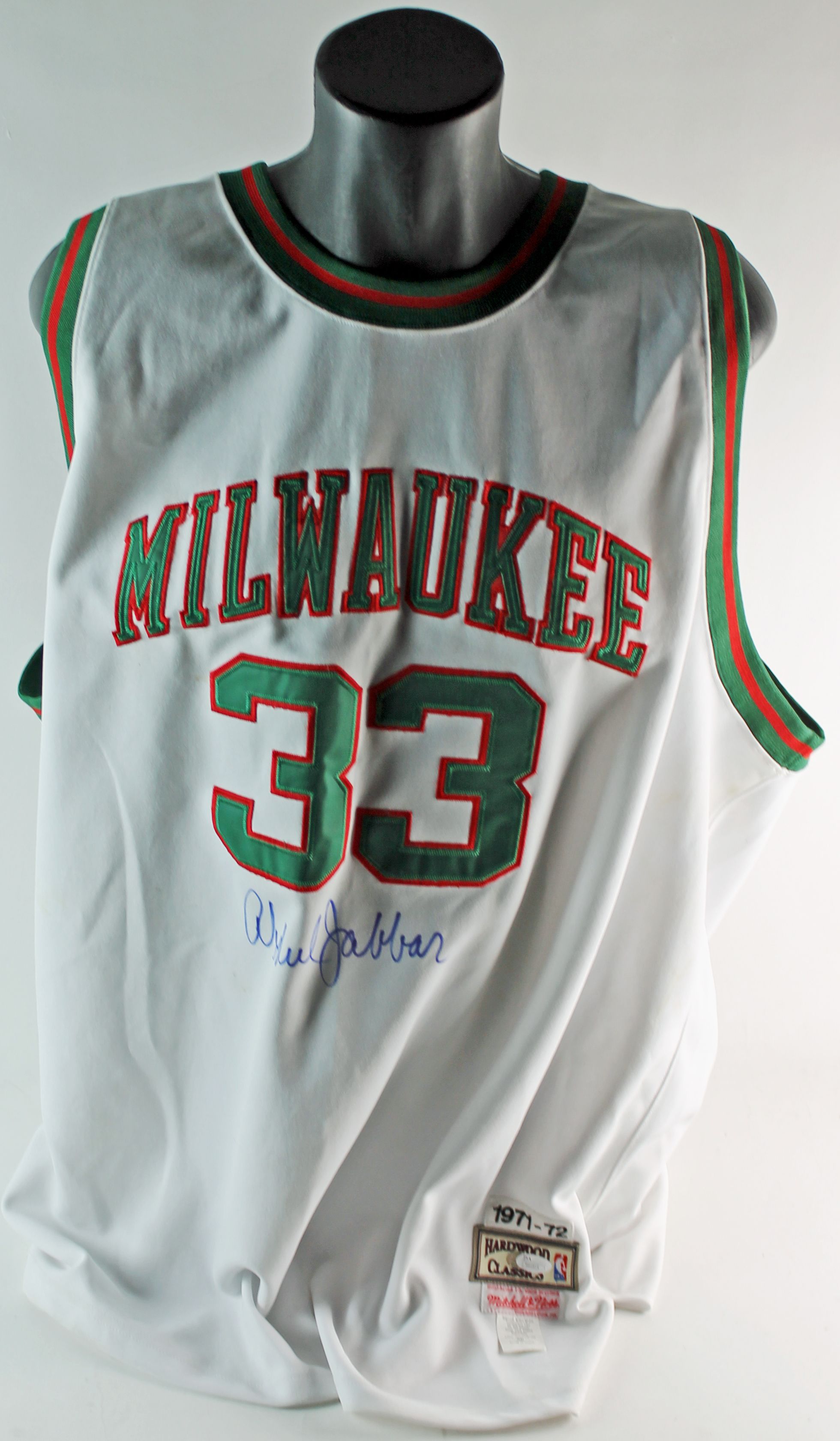 Kareem Abdul-Jabbar Signed Milwaukee Bucks Jersey sold at auction