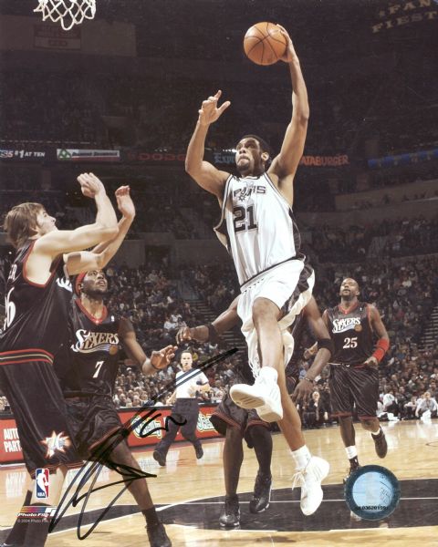 Tim Duncan Signed 8" x 10" Color Photo (PSA/JSA Guaranteed)