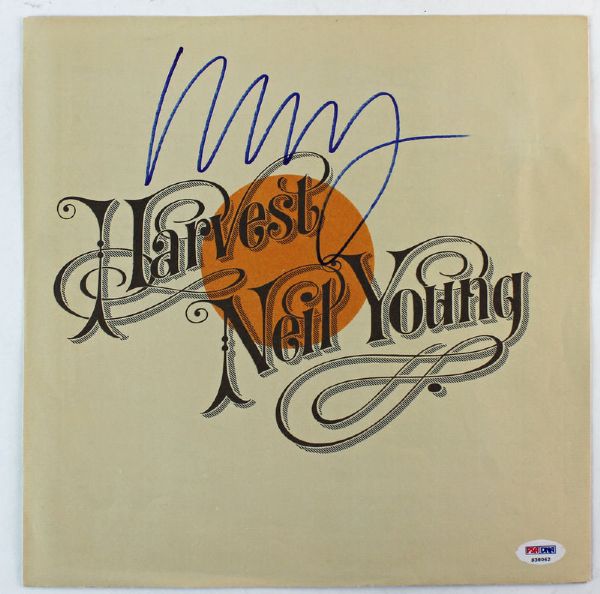 Neil Young Signed "Harvest" Record Album Flat (PSA/DNA)