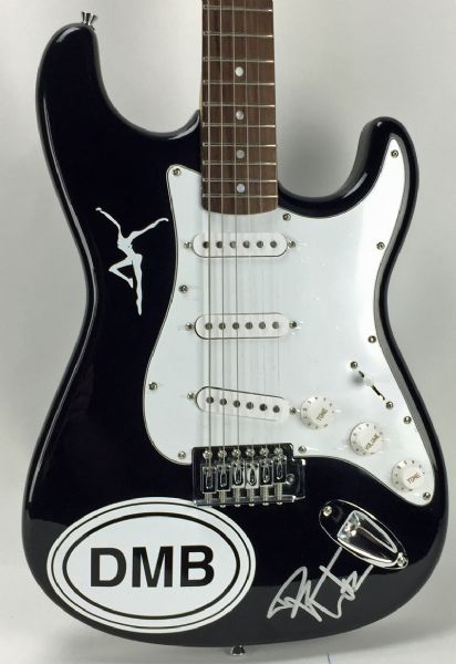 Dave Matthews Signed Stratocaster Style Guitar (PSA/JSA Guaranteed)