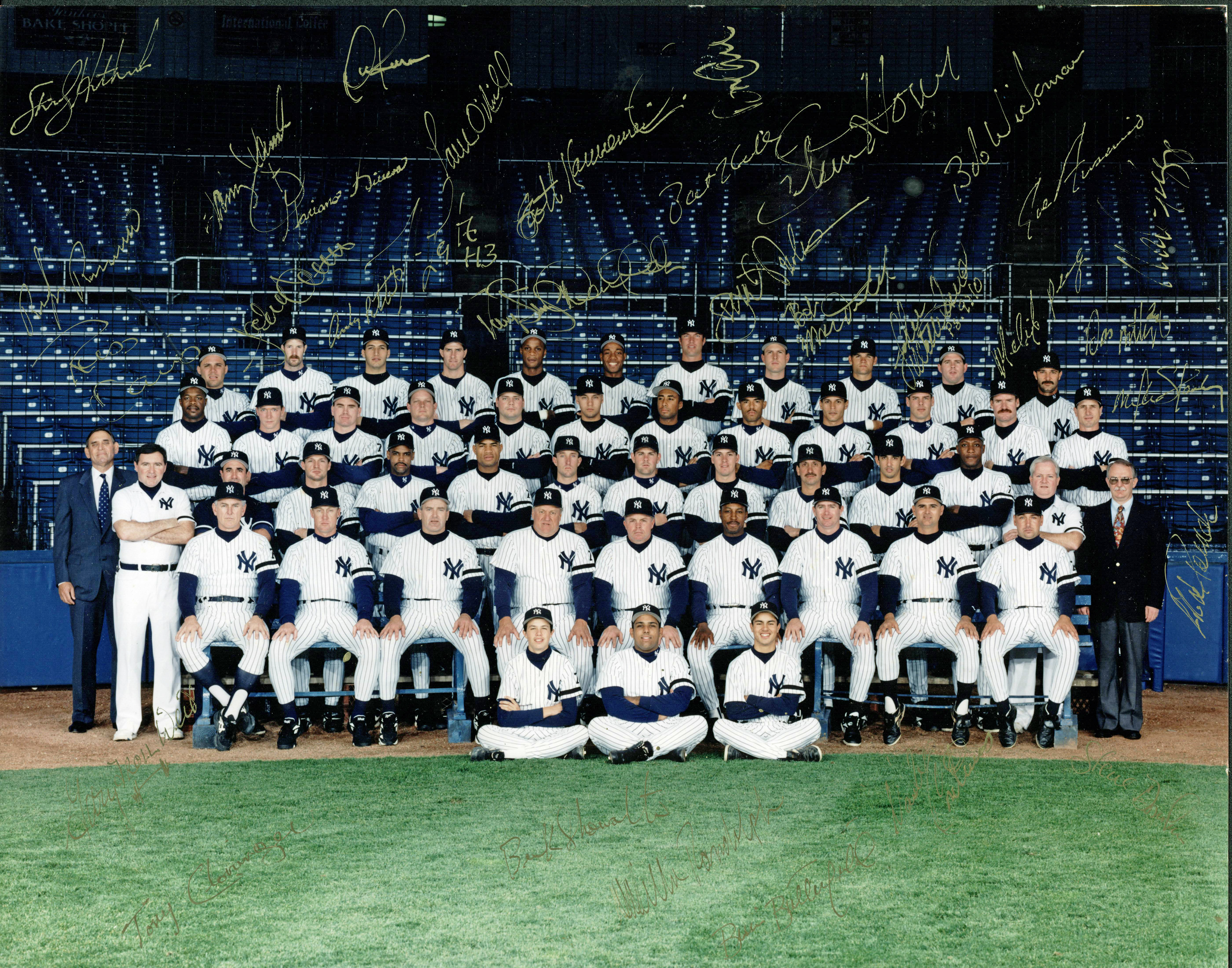 1996 Yankees OAL Baseball Signed by (22) with Derek Jeter, Mariano Rivera,  Andy Pettitte, Bernie Williams Inscribed 1996 World Champs with Display  Case (PSA)