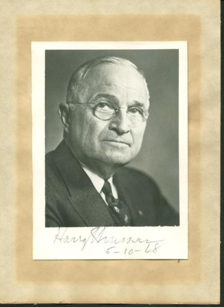Harry Truman Signed 3" x 5" Black & White Photo (PSA/JSA Guaranteed)