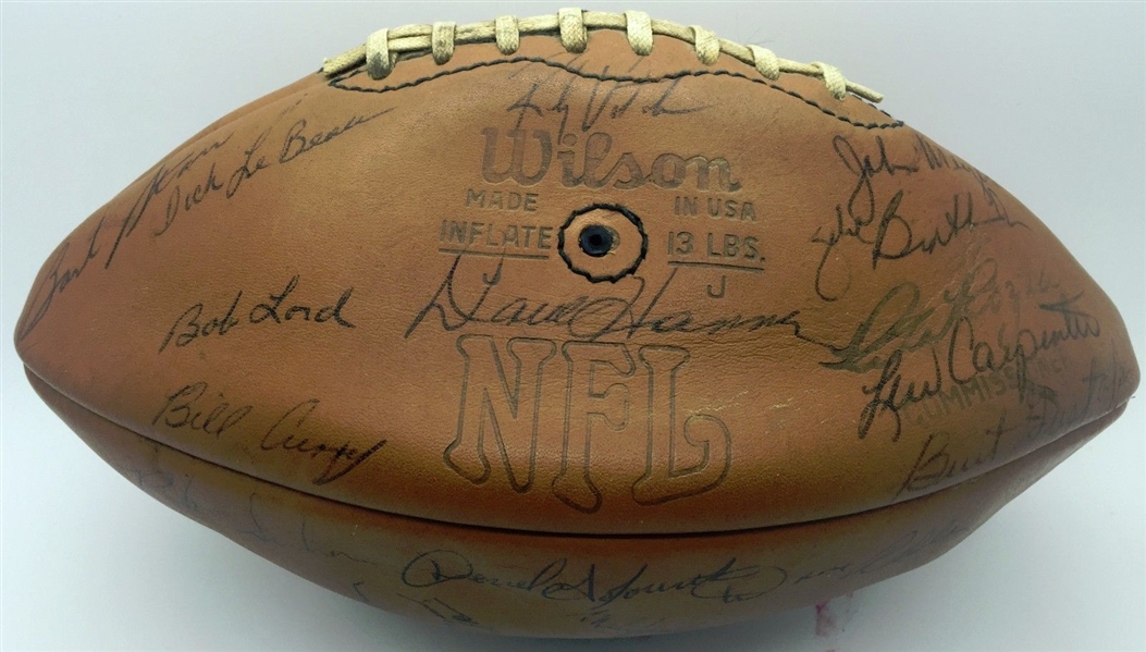 1977 Green Bay Packers Team-Signed NFL Football w/ Bart Starr! (PSA/DNA)